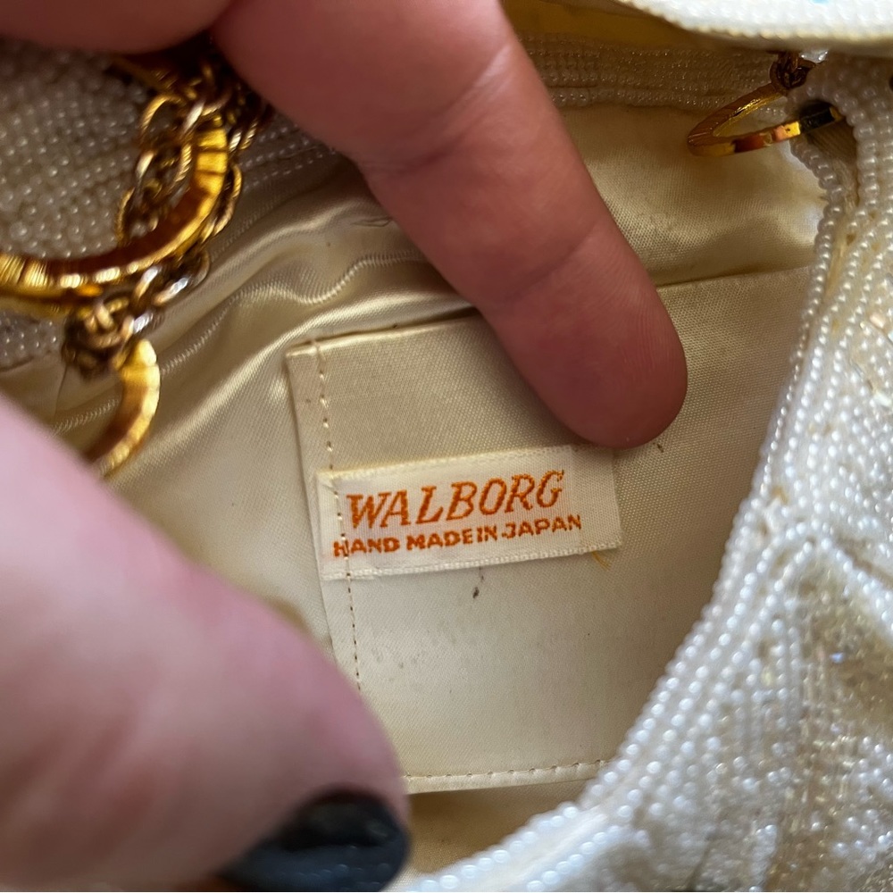 WALBORG VINTAGE BEADED BAG FLAPPER 40s ELEGANT UNIQUE FEMININE PRETTY EVENT - Picture 3 of 10